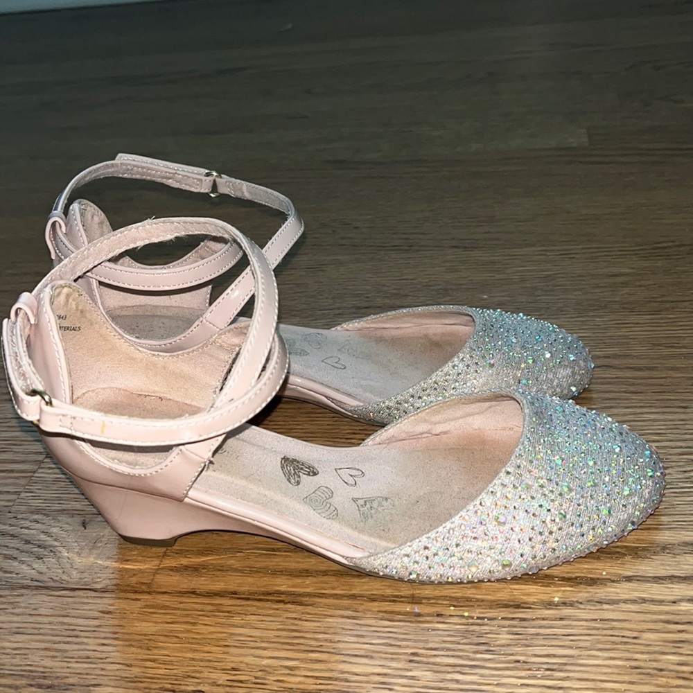 Girls dress shoes